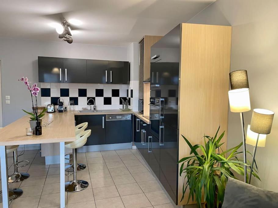 L'Ideal Cosy-Wifi-Netflix Et Garage Vienne  Exteriér fotografie